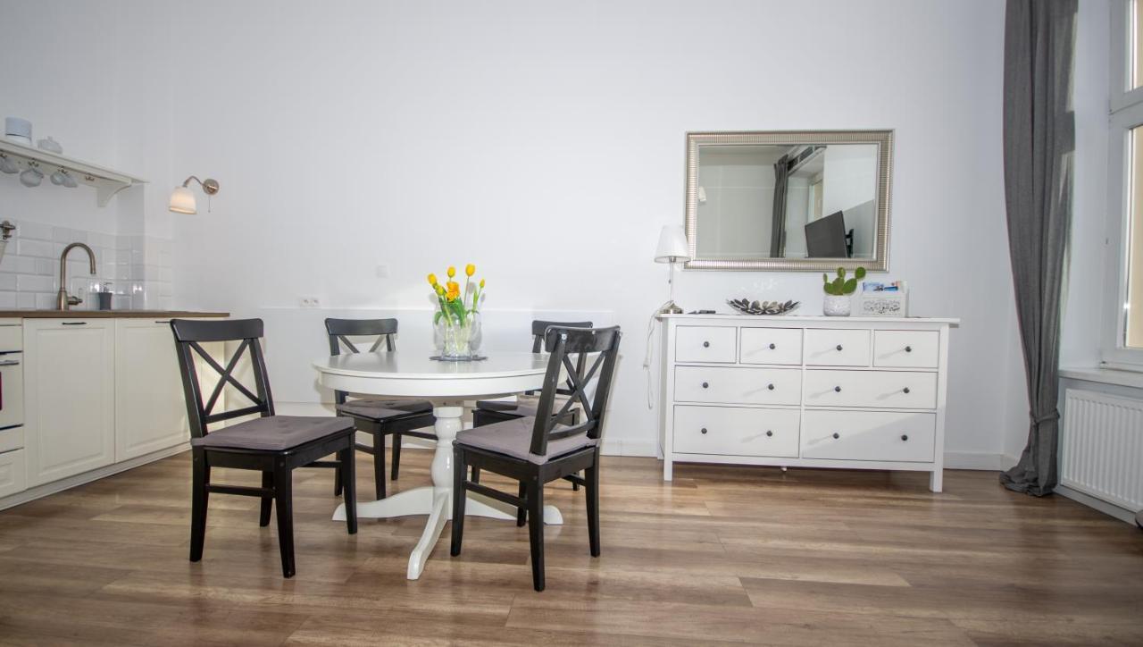 Inpoint Wielopole 32 Boutique Apartments Old Town&Kazimierz District Cracovia Exterior foto